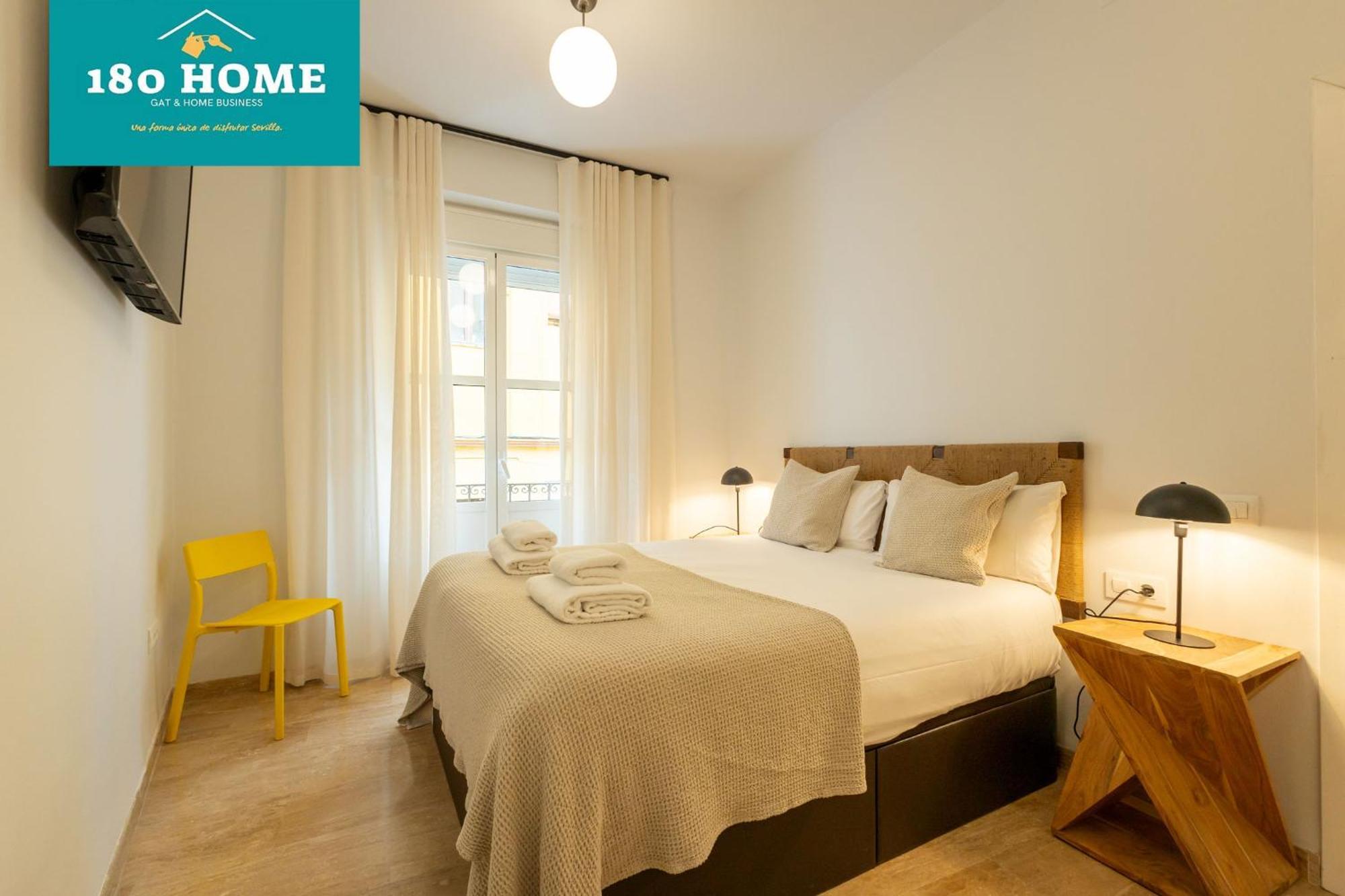 180 Home Goyeneta Luxury Seville Exterior photo