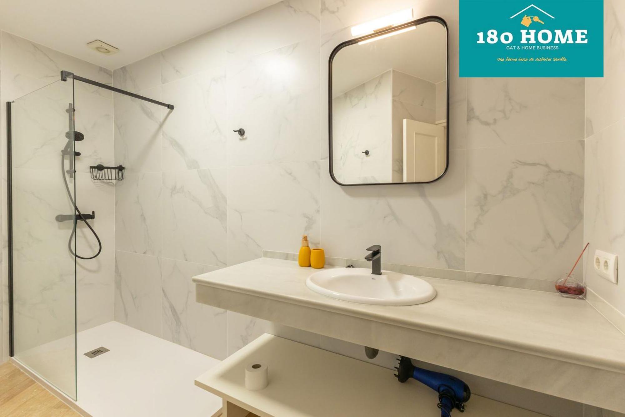 180 Home Goyeneta Luxury Seville Exterior photo
