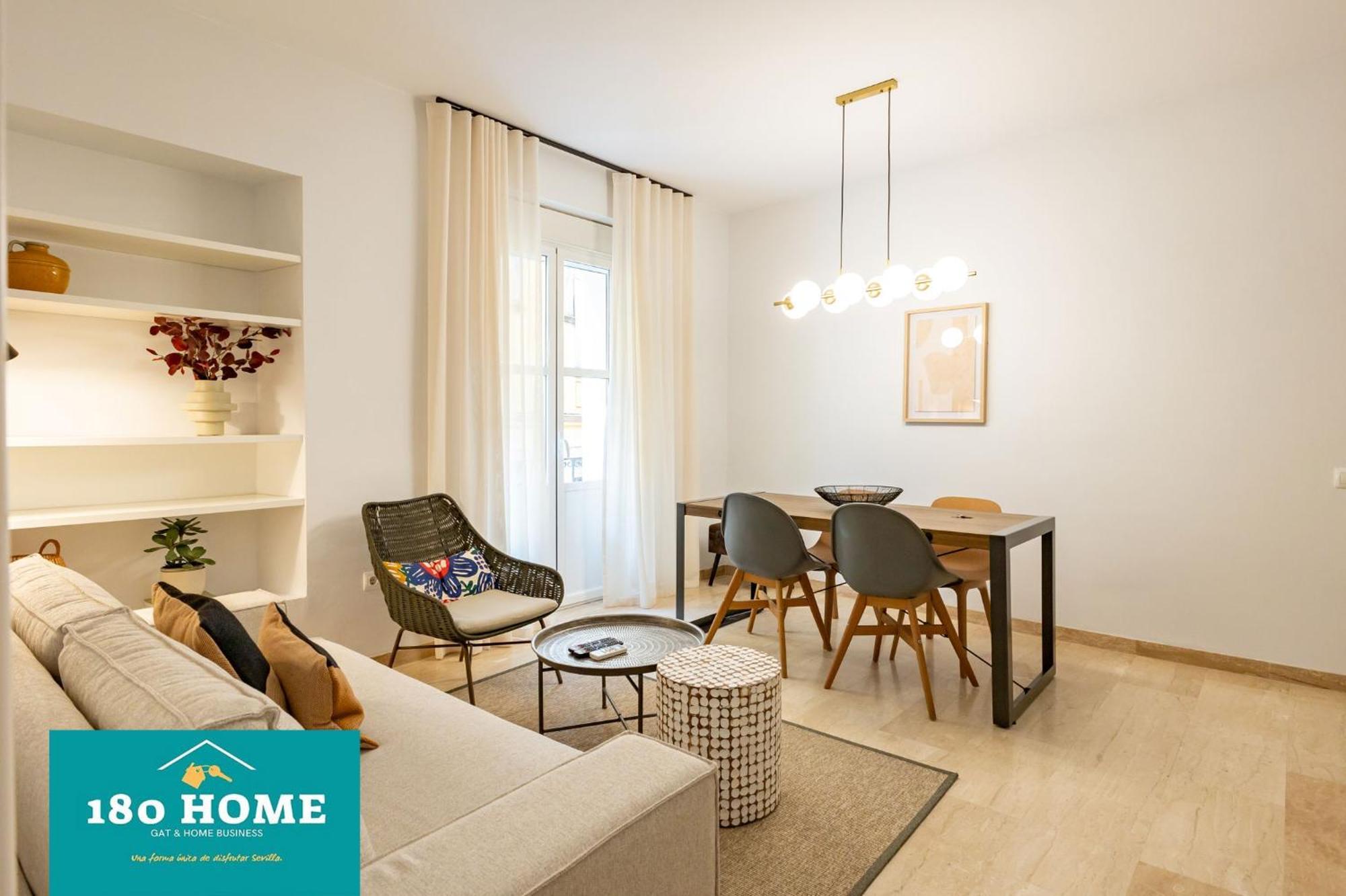 180 Home Goyeneta Luxury Seville Exterior photo