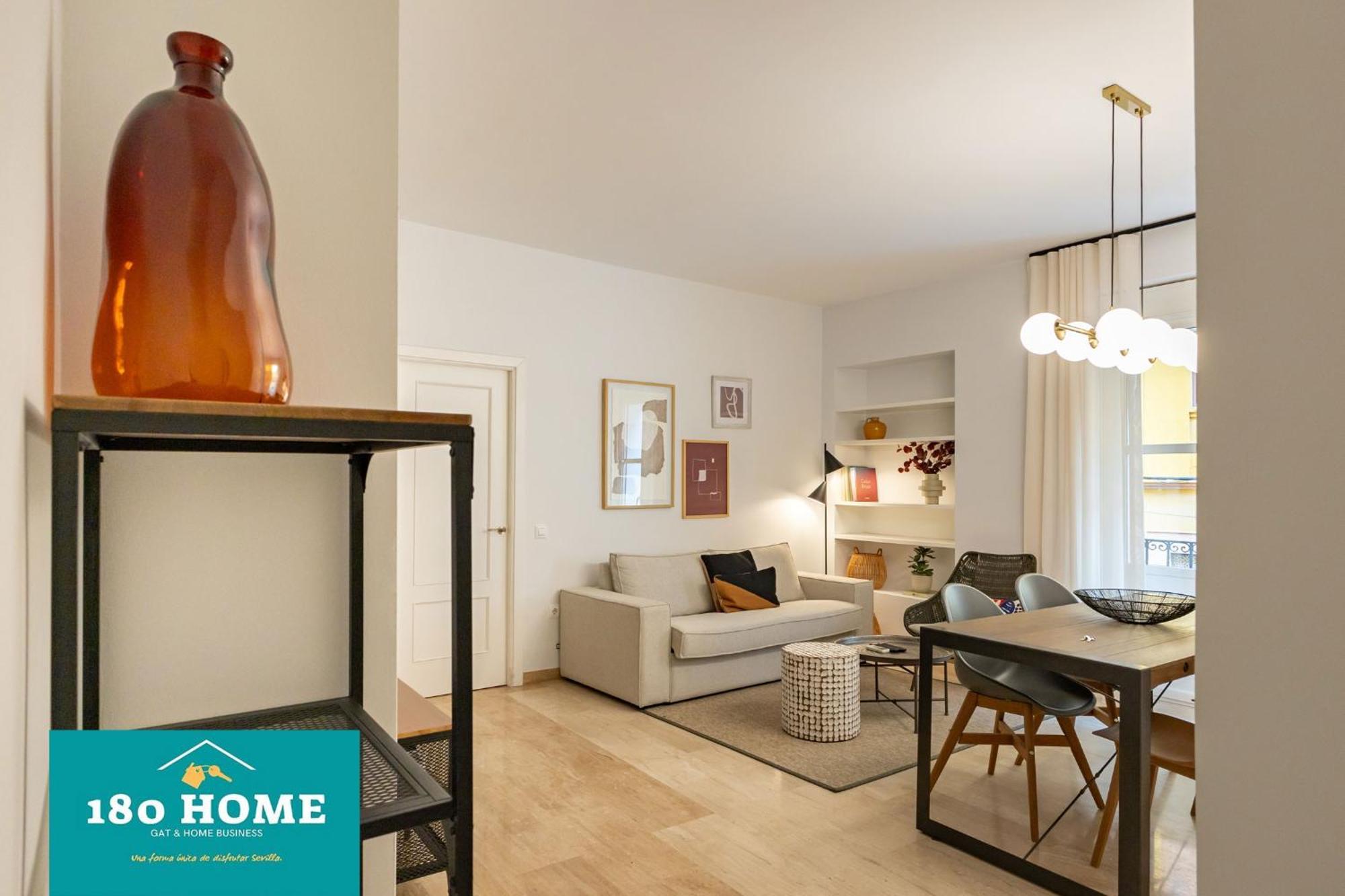 180 Home Goyeneta Luxury Seville Exterior photo